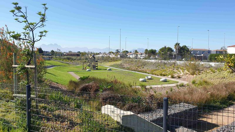 2 Bedroom Property for Sale in Zonnendal Western Cape